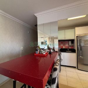 Apto Mobiliado com 83m², 2 dormitórios, 2 vagas, no bairro Rio Branco em Caxias do Sul para Alugar