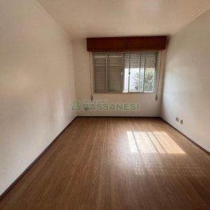 Apartamento com 136m², 3 dormitórios, 1 vaga, no bairro Exposição em Caxias do Sul para Comprar