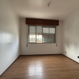 Apartamento com 136m², 3 dormitórios, 1 vaga, no bairro Exposição em Caxias do Sul para Comprar