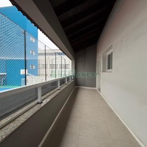 Casa com 310m², 3 dormitórios, 4 vagas, no bairro Jardim América em Caxias do Sul para Alugar