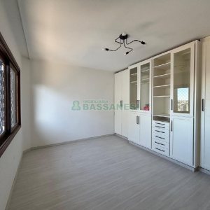 Apartamento com 225m², 3 dormitórios, 3 vagas, no bairro Rio Branco em Caxias do Sul para Comprar