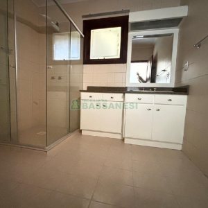 Apartamento com 225m², 3 dormitórios, 3 vagas, no bairro Rio Branco em Caxias do Sul para Comprar