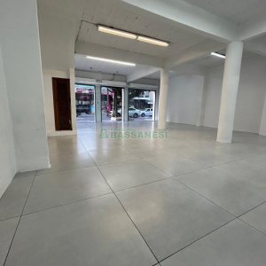 Loja com 640m², no bairro Centro em Caxias do Sul para Alugar