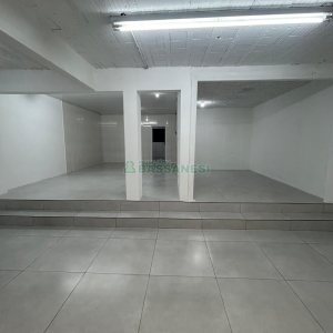 Loja com 640m², no bairro Centro em Caxias do Sul para Alugar