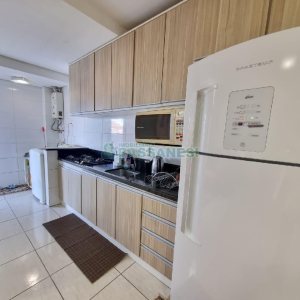 Apto Mobiliado com 72m², 2 dormitórios, 1 vaga, no bairro Vinhedos em Caxias do Sul para Alugar