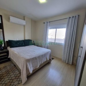 Apto Mobiliado com 72m², 2 dormitórios, 1 vaga, no bairro Vinhedos em Caxias do Sul para Alugar