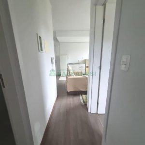 Apto Mobiliado com 42m², 2 dormitórios, 1 vaga, no bairro Marechal Floriano em Caxias do Sul para Alugar