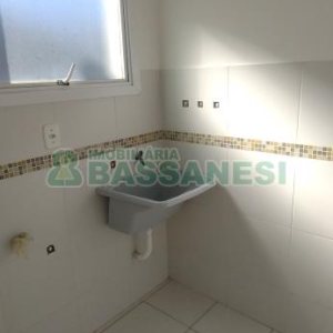 Apartamento com 71m², 2 dormitórios, 1 vaga, no bairro Desvio Rizzo em Caxias do Sul para Comprar