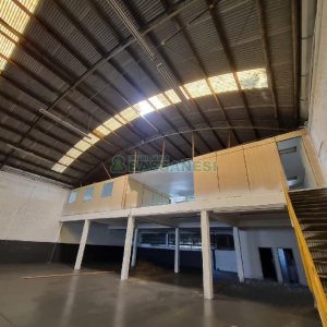 Pavilhão com 1000m², no bairro Sagrada Família em Caxias do Sul para Alugar