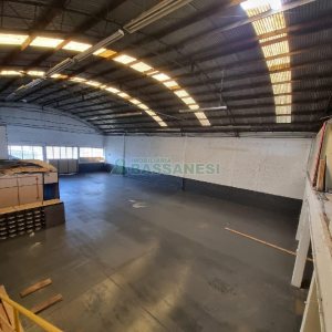 Pavilhão com 1000m², no bairro Sagrada Família em Caxias do Sul para Alugar