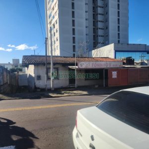 Casa com 588m², no bairro Sagrada Família em Caxias do Sul para Comprar