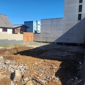 Terreno com 588m², no bairro Sagrada Família em Caxias do Sul para Comprar
