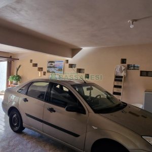 Casa com 292m², 7 dormitórios, 5 vagas, no bairro Jardim América em Caxias do Sul para Comprar