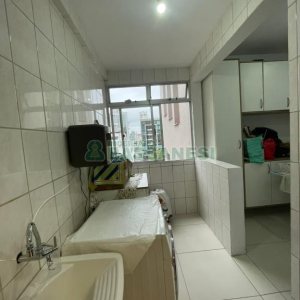 Apartamento com 110m², 3 dormitórios, no bairro Centro em Caxias do Sul para Comprar
