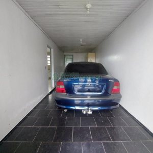 Casa com 125m², 3 dormitórios, 2 vagas, no bairro Presidente Vargas em Caxias do Sul para Comprar