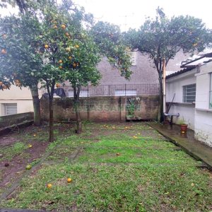 Casa com 125m², 3 dormitórios, 2 vagas, no bairro Presidente Vargas em Caxias do Sul para Comprar