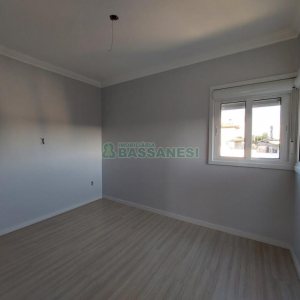 Sobrado com 130m², 3 dormitórios, 2 vagas, no bairro São Luiz em Caxias do Sul para Comprar