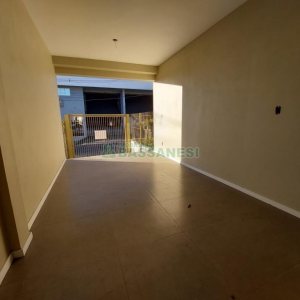 Sobrado com 130m², 3 dormitórios, 2 vagas, no bairro São Luiz em Caxias do Sul para Comprar