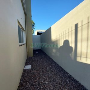 Sobrado com 130m², 3 dormitórios, 2 vagas, no bairro São Luiz em Caxias do Sul para Comprar