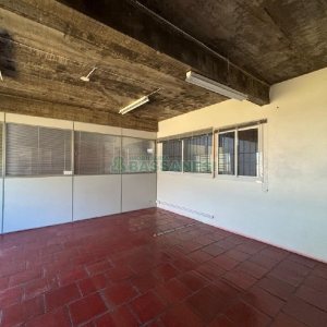 Pavilhão com 800m², no bairro Cruzeiro em Caxias do Sul para Alugar
