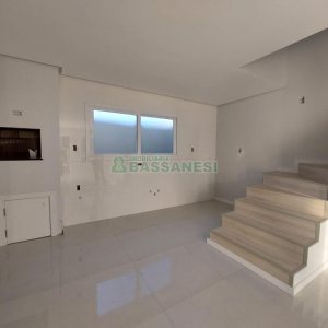 Sobrado com 130m², 3 dormitórios, 2 vagas, no bairro São Luiz em Caxias do Sul para Comprar