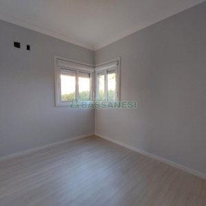 Sobrado com 130m², 3 dormitórios, 2 vagas, no bairro São Luiz em Caxias do Sul para Comprar