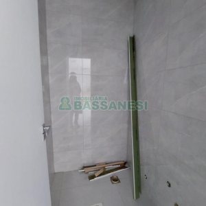 Sobrado com 130m², 3 dormitórios, 2 vagas, no bairro São Luiz em Caxias do Sul para Comprar