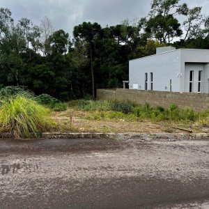 Terreno com 300m², no bairro São Giácomo em Caxias do Sul para Comprar