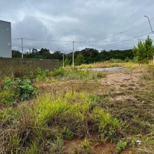 Terreno com 300m², no bairro São Giácomo em Caxias do Sul para Comprar