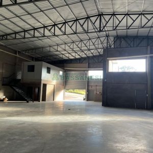 Pavilhão com 1160m², no bairro Jardim das Hortências em Caxias do Sul para Alugar