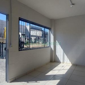 Pavilhão com 330m², no bairro Jardim das Hortências em Caxias do Sul para Alugar