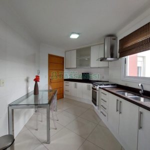 Apto Mobiliado com 200m², 4 dormitórios, 4 vagas, no bairro São Pelegrino em Caxias do Sul para Comprar