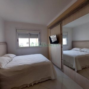 Apto Mobiliado com 200m², 4 dormitórios, 4 vagas, no bairro São Pelegrino em Caxias do Sul para Comprar