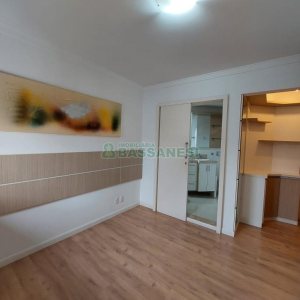 Apto Mobiliado com 200m², 4 dormitórios, 4 vagas, no bairro São Pelegrino em Caxias do Sul para Comprar