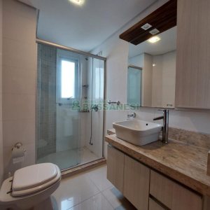 Apto Mobiliado com 200m², 4 dormitórios, 4 vagas, no bairro São Pelegrino em Caxias do Sul para Comprar