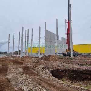 Pavilhão com 2975m², no bairro Distrito Industrial em Caxias do Sul para Alugar