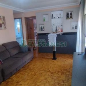 Apartamento com 83m², 3 dormitórios, 1 vaga, no bairro Fatima em Caxias do Sul para Comprar