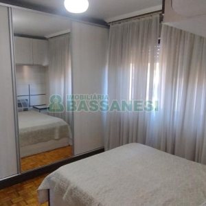 Apartamento com 83m², 3 dormitórios, 1 vaga, no bairro Fatima em Caxias do Sul para Comprar