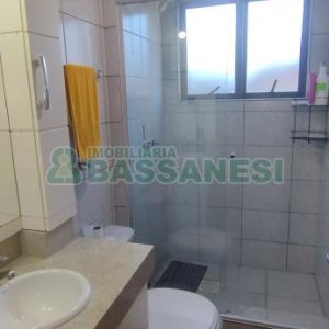 Apartamento com 83m², 3 dormitórios, 1 vaga, no bairro Fatima em Caxias do Sul para Comprar