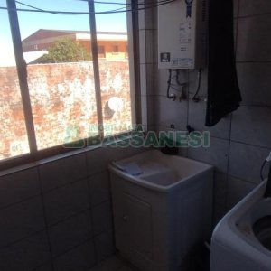 Apartamento com 83m², 3 dormitórios, 1 vaga, no bairro Fatima em Caxias do Sul para Comprar