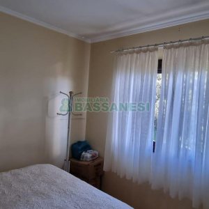 Casa com 200m², 3 dormitórios, 2 vagas, no bairro Vila Verde em Caxias do Sul para Comprar