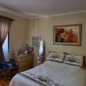 Casa com 200m², 3 dormitórios, 2 vagas, no bairro Vila Verde em Caxias do Sul para Comprar