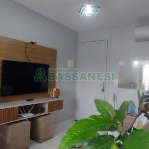 Apartamento com 57m², 2 dormitórios, 1 vaga, no bairro Marechal Floriano em Caxias do Sul para Comprar