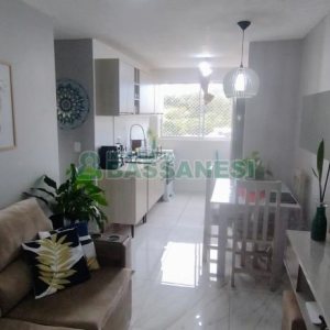 Apartamento com 57m², 2 dormitórios, 1 vaga, no bairro Marechal Floriano em Caxias do Sul para Comprar