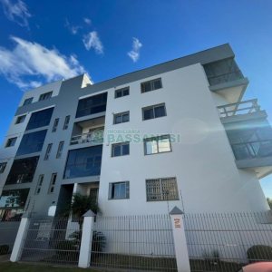 Apartamento com 74m², 2 dormitórios, 2 vagas, no bairro Santa Catarina em Caxias do Sul para Comprar