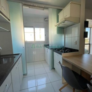 Apartamento com 74m², 2 dormitórios, 2 vagas, no bairro Santa Catarina em Caxias do Sul para Comprar
