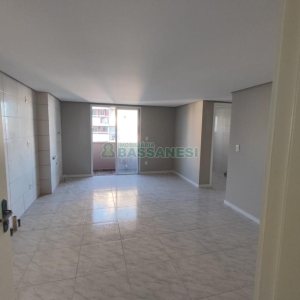 Apartamento com 52m², 2 dormitórios, 1 vaga, no bairro Vila Verde em Caxias do Sul para Comprar