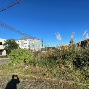 Terreno com 510m², no bairro Ana Rech em Caxias do Sul para Comprar