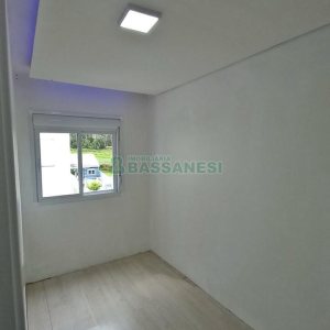 Apartamento com 42m², 2 dormitórios, 1 vaga, no bairro São Luiz em Caxias do Sul para Comprar