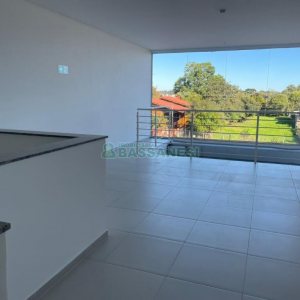 Loja com 109m², no bairro Desvio Rizzo em Caxias do Sul para Alugar